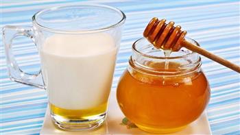 فوائد العسل بالحليب