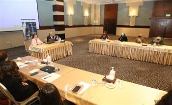 رابطة المرأة العربية تعقد مائدة مستديرة حول تشريعات وسياسات أكثر عدالة
