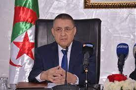 وزير الداخلية الجزائري يبحث مع نظيره التونسي التعاون لمجابهة الحرائق