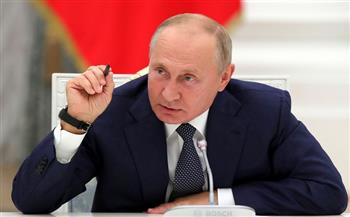 بوتين يجري مباحثات مع رئيسي الاتحاد الأفريقي والمفوضية الأفريقية 