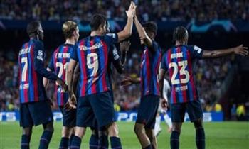 ليفاندوفسكي وديمبلي يقودان هجوم برشلونة أمام ريال مدريد