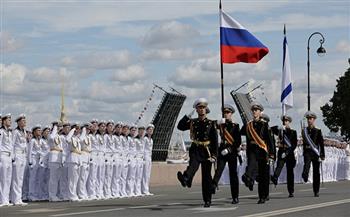 مناورات روسية بحضور الرئيس بوتين وعدد من الزعماء الأفارقة