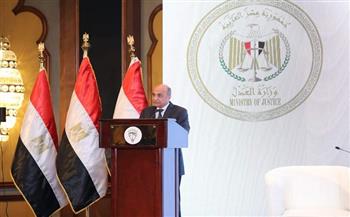 في يومه العالمي | توجيه رئاسي وجهود مصرية ضخمة لمكافحة الاتجار بالبشر 