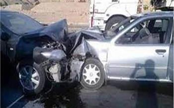 إصابة 4 أشخاص في حادث تصادم سيارتين بمحور الضبعة الصحراوي