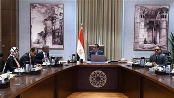 رئيس الوزراء يتابع مستجدات اختبارات القمر الصناعي مصر سات 2