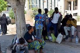 إيقاف عشرات المهاجرين الأفارقة في تونس بعد مقتل مواطن