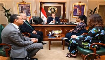 وزير الصناعة يستعرض برنامج الشراكة بين مصر واليونيدو