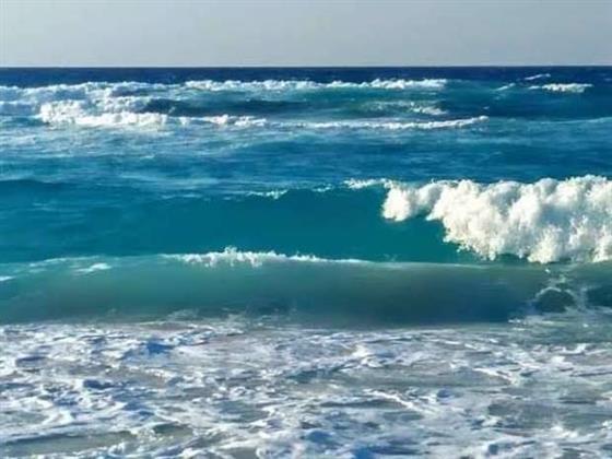  استمرار ارتفاع الأمواج.. حالة الطقس في مصر اليوم الإثنين 10-7-2023