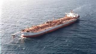  نجاح إنقاذ خزان «صافر» لمنع التسرب النفطي فى البحر الأحمر