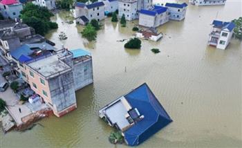 الصين: نعمل بلا كلل للسيطرة على الفيضانات والإغاثة في حالات الكوارث