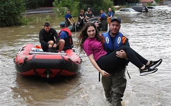 بينهم 400 طفل | إجلاء ألفي شخص بسبب الفيضانات في روسيا