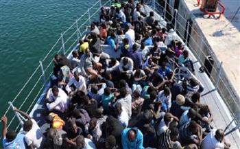 خفر السواحل اليوناني ينقذ 48 مهاجرًا قبالة سواحل جزيرة ليسبوس