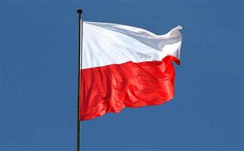 بولندا تقدم عرضًا عسكريًا ضخما قبيل انتخابات أكتوبر المقبل
