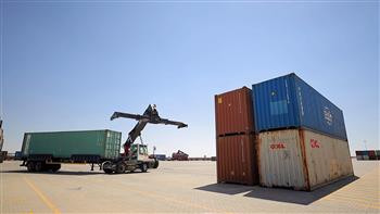 «هيئة الموانئ البرية» تعلن استمرار استقبال ميناء أكتوبر الجاف للواردات والصادرات 