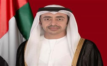 وزيرا خارجية الإمارات وأذربيجان يبحثان هاتفيًا سبل تعزيز العلاقات الثنائية