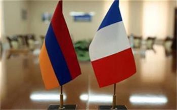 أرمينيا وفرنسا تبحثان الأزمة الإنسانية في ناجورنو قره باج