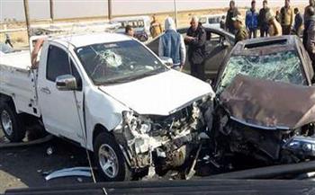 إصابة 5 أشخاص في حادث تصادم سيارتين بالطريق الصحراوى بالعياط