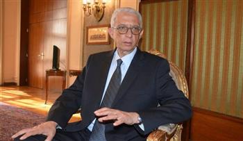 نائب وزير الخارجية يبحث مع وزير الخارجية الياباني تعزيز الاستثمارات اليابانية في مصر 