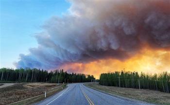 إعلان حالة الطوارئ جراء حرائق الغابات بالغرب الكندي