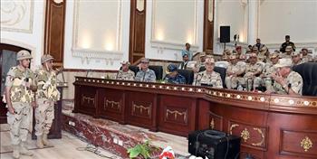 وزير الدفاع يشهد تنفيذ المرحلة الرئيسية لمشروع مراكز القيادة التعبوي للجيش الثالث الميداني