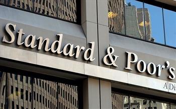 بعد موديز.. ستاندرد آند بورز تخفض تصنيف بنوك أمريكية