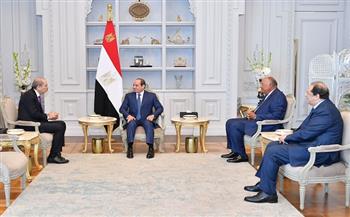 الرئيس السيسي ووزير الخارجية الأردني يتبادلان الرؤى بشأن تطورات السلام في الشرق الأوسط 
