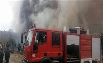 حريق هائل يلتهم مصنع أثاث مكتبي بالقطامية