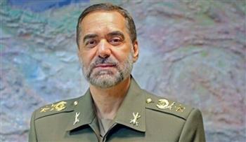 وزير الدفاع الإيراني يكشف تفاصيل «الطائرة المسيرة الاستثنائية»