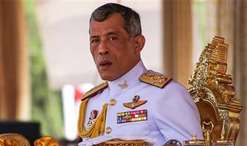ملك تايلاند يوافق على تعيين سريثا تافيسين رئيسا للوزراء