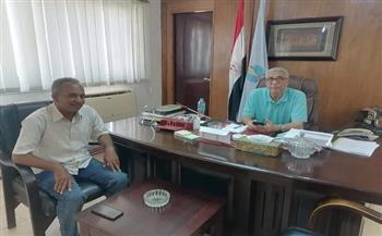 رئيس مدينة مرسى علم يبحث رفع كفاءة الموظفين في التعامل مع المنظومة التكنولوجية