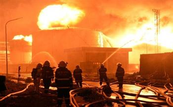 حريق هائل يلتهم مصنع كرتون في النوبارية.. والدفع بـ12 سيارة إطفاء