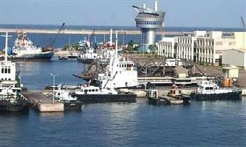 ميناء دمياط يشهد تداول 36 سفينة للحاويات والبضائع العامة