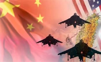 هل تخلق المنافسة الاقتصادية بين أمريكا والصين حربًا عسكرية؟.. خبير يجيب