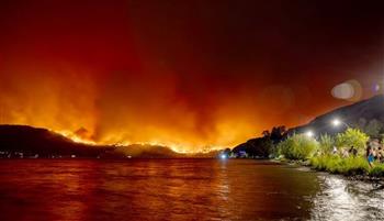 السلطات الكندية تأمر بإخلاء مدينة «هاي ريفر» بسبب حرائق الغابات