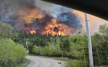 تجدد الحرائق في كندا يجبر السلطات على إخلاء مدينة هاي ريفر من جميع سكانها 