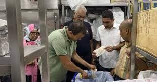 إعدام سلع غذائية فاسدة وإزالة إشغالات خلال حملات رقابية بأحياء الإسكندرية