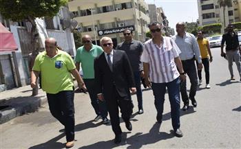 محافظ بورسعيد يتفقد أعمال تطوير شارع الجلاء ببورفؤاد   