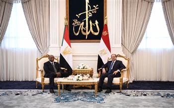 الرئيس السيسي يؤكد لـ«البرهان» دعم مصر لأمن واستقرار السودان