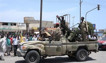 الجيش السوداني يقصف مواقع للدعم السريع غرب أم درمان