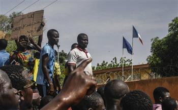 بيان مشترك لوزارتي الخارجية والدفاع الفرنسيتين حول انتهاء عملية إجلاء الرعايا من النيجر