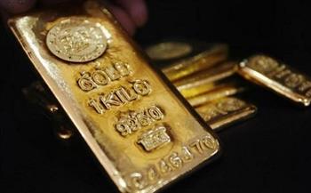 الذهب يواصل الارتفاع مقتربًا من أعلى مستوياته في شهر