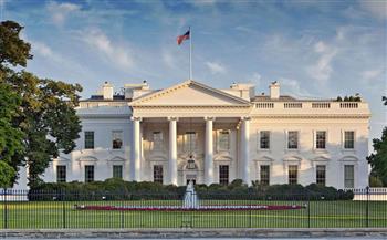 البيت الأبيض يدعو إلى عودة الموظفين الفيدراليين للعمل في المكاتب
