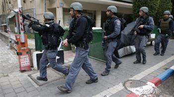 إصابة شرطي إسرائيلي في إطلاق نار بتل أبيب