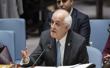 مندوب فلسطين لدى الأمم المتحدة يسلط الضوء على جرائم الاحتلال المستمرة 