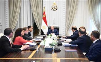 الرئيس السيسي يجتمع مع مدبولي لاستعراض مؤشرات الاقتصاد المصري في ظل التحديات العالمية