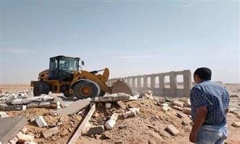 حملات مكثفة لإزالة أعمال البناء المخالف بأحياء الإسكندرية