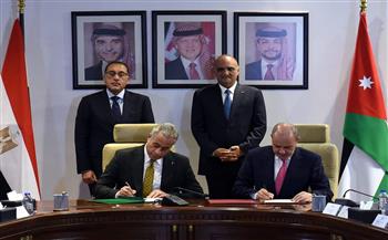 وزارة العمل تعلن توقيع وثيقتي التعاون مع نظيرتها الأردنية