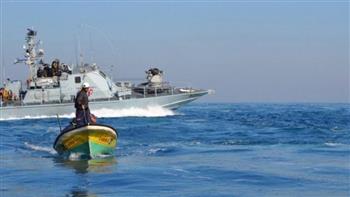 الزوارق الاسرائيلية تطلق النار صوب مراكب الصيادين في بحر غزة