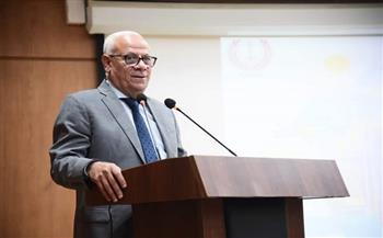 محافظ بورسعيد يستعرض مستجدات المبادرة الوطنية للمشروعات الخضراء الذكية