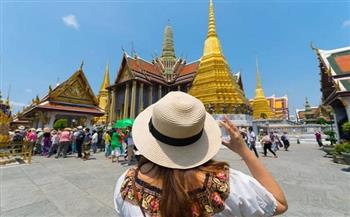 تايلاند تعلن اعتزامها السماح بدخول السياح الصينيين دون تأشيرة